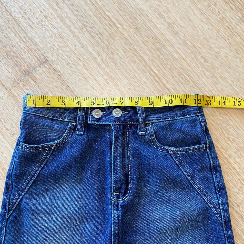 Girl's Hollister Ultra High-Rise Denim Skirt, Size 00 - Picture 8 of 8